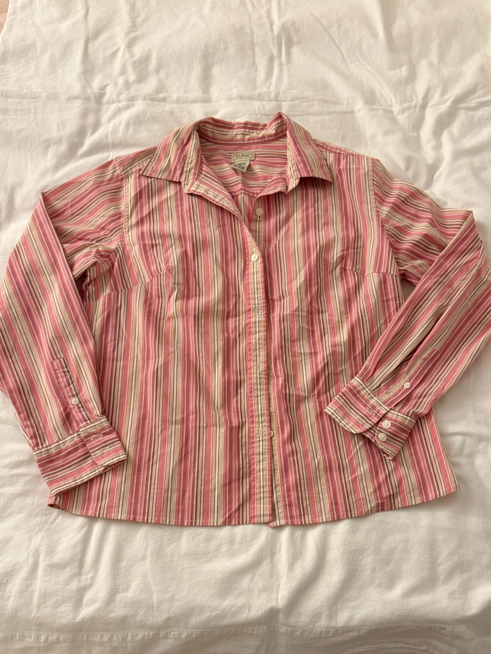 L.L. Bean Pink Striped Long Sleeve Button Down Shirt Size Large